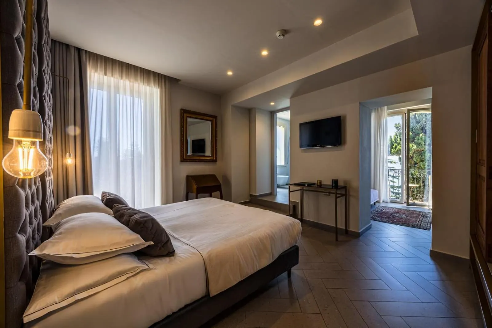 Hotel Villa Paradiso Таормина 4*,